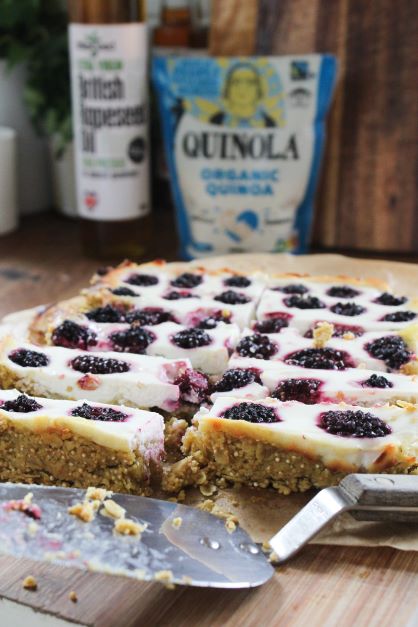 quinoa blackberry yoghurt bars